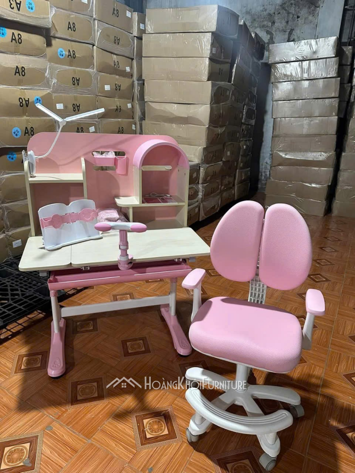 Bộ Bàn Ghế Chống Gù Thông Minh kích thước 90 x 60 61 Bộ Bàn Ghế Chống Gù Thông Minh kích thước 90 x 60 61