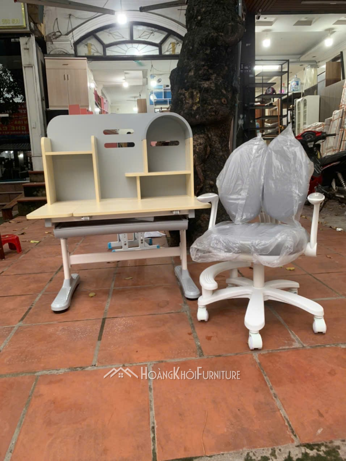 Bộ Bàn Ghế Chống Gù Thông Minh kích thước 90 x 60 67 Bộ Bàn Ghế Chống Gù Thông Minh kích thước 90 x 60 67