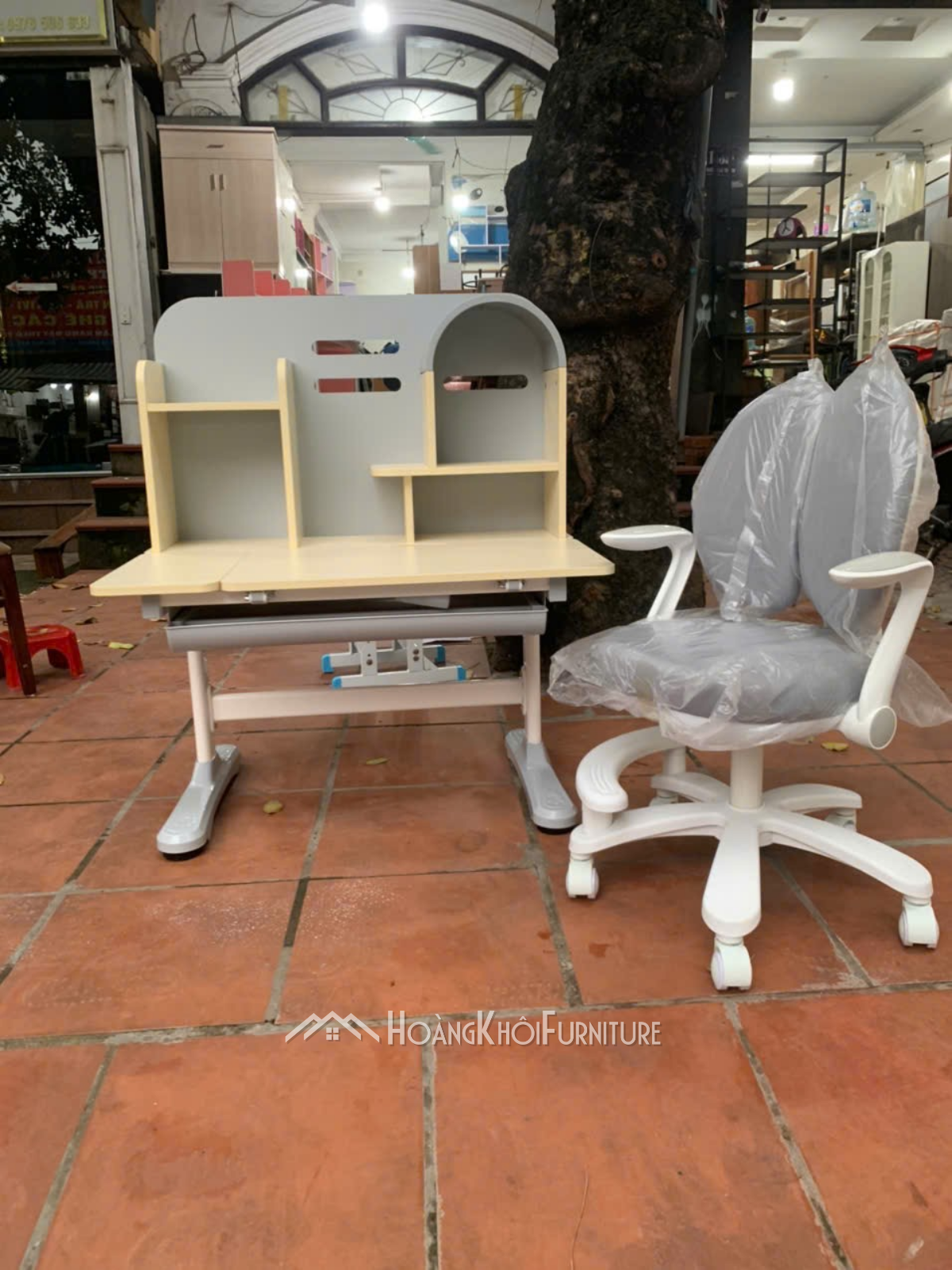 Bộ Bàn Ghế Chống Gù Thông Minh kích thước 90 x 60 65 Bộ Bàn Ghế Chống Gù Thông Minh kích thước 90 x 60 65