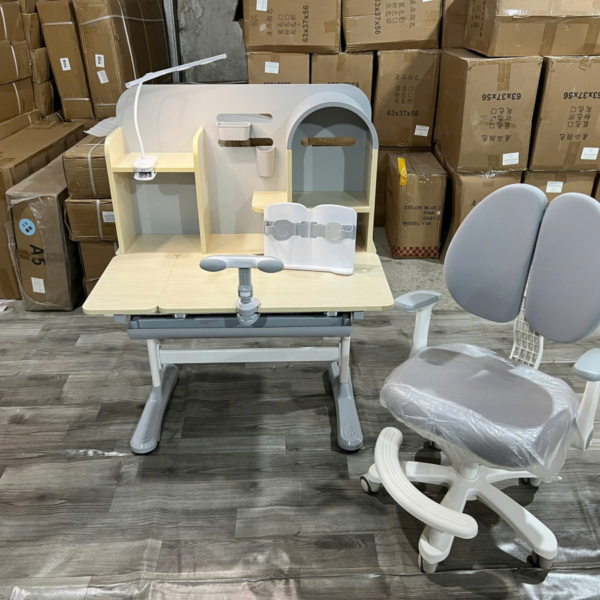 Bộ Bàn Ghế Chống Gù Thông Minh kích thước 90 x 60