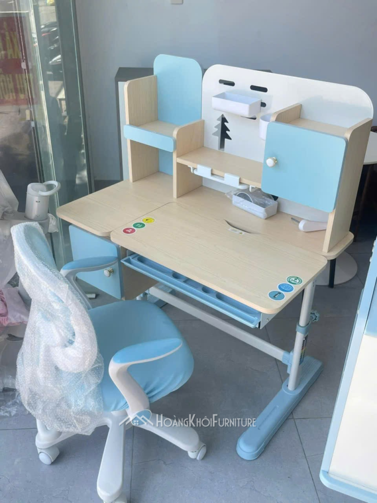 Bàn Học Chống Gù Kích thước 100x60cm Mặt Bàn Nghiêng Nâng Hạ Tay Quay - Hoàng Khôi Furniture Bàn Học Chống Gù Kích thước 100x60cm Mặt Bàn Nghiêng Nâng Hạ Tay Quay - ảnh 3