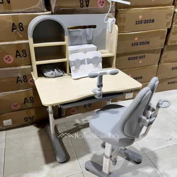 Bộ Bàn học chống gù mặt nghiêng - 305/A8 thông minh cho bé